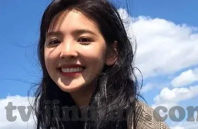 蜜桃视频成人-蜜桃视频，成人娱乐的多元化探索与边界思考